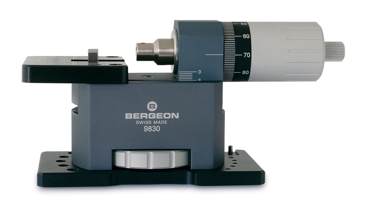 Bergeon 9830 Device to drive in and out tubes, correctors and pushers, with accessories and case