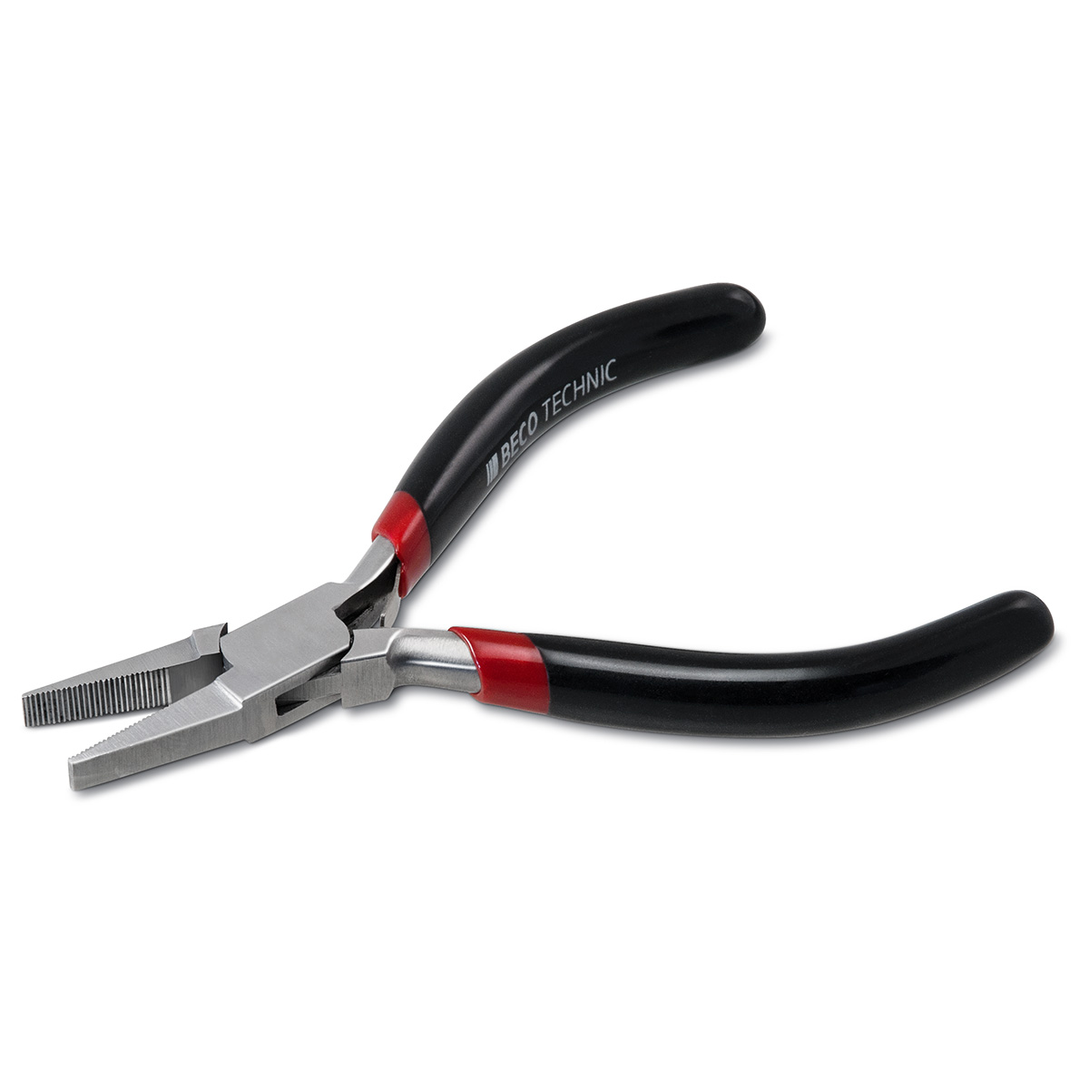 Flat nose pliers with cut